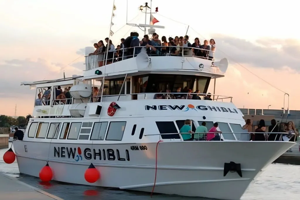Milano Marittima: Romagnola Riviera Half-Day Boat Tour