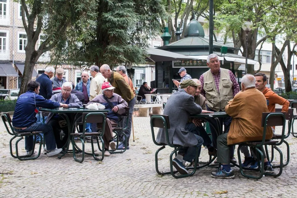 Lisbon: Guided Brunch Tour + Drinks