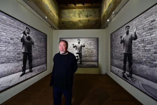 Palazzo Fava : Banksy Archive 01 - The School of Bristol 1983-2005 Exposition
