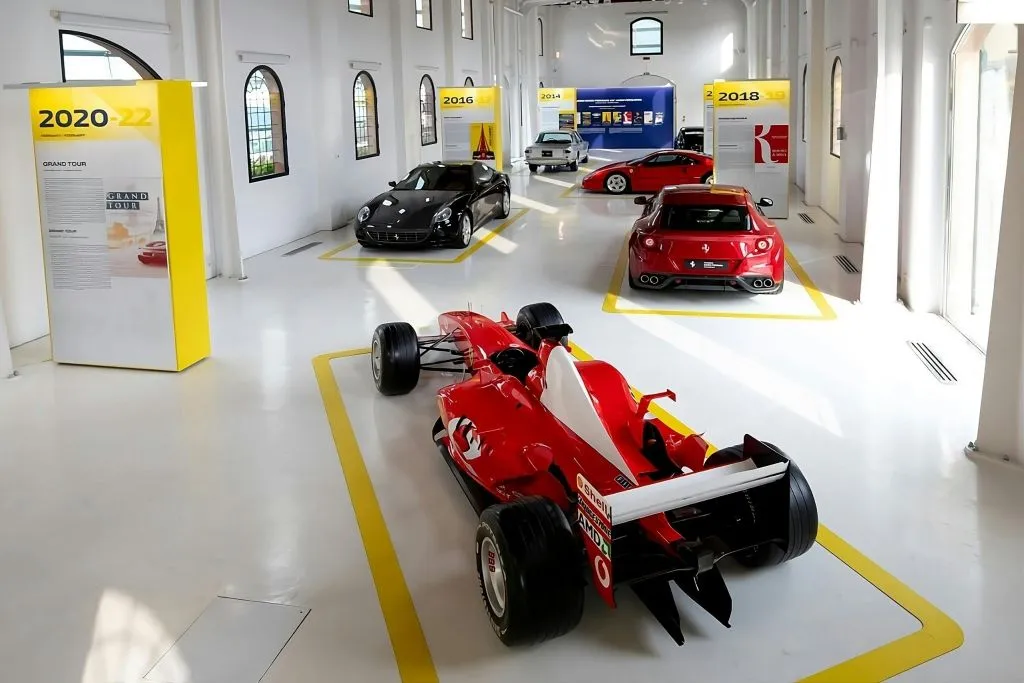 Musei Lamborghini e Musei Ferrari: Biglietto d'ingresso combinato