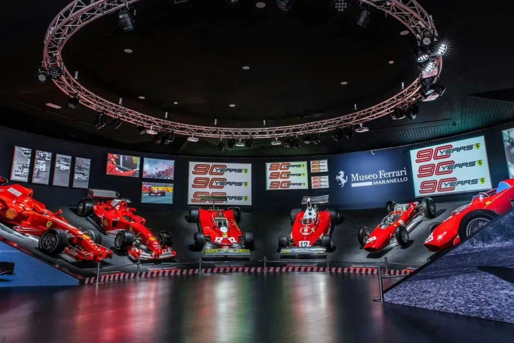 Musei Lamborghini e Musei Ferrari: Biglietto d'ingresso combinato