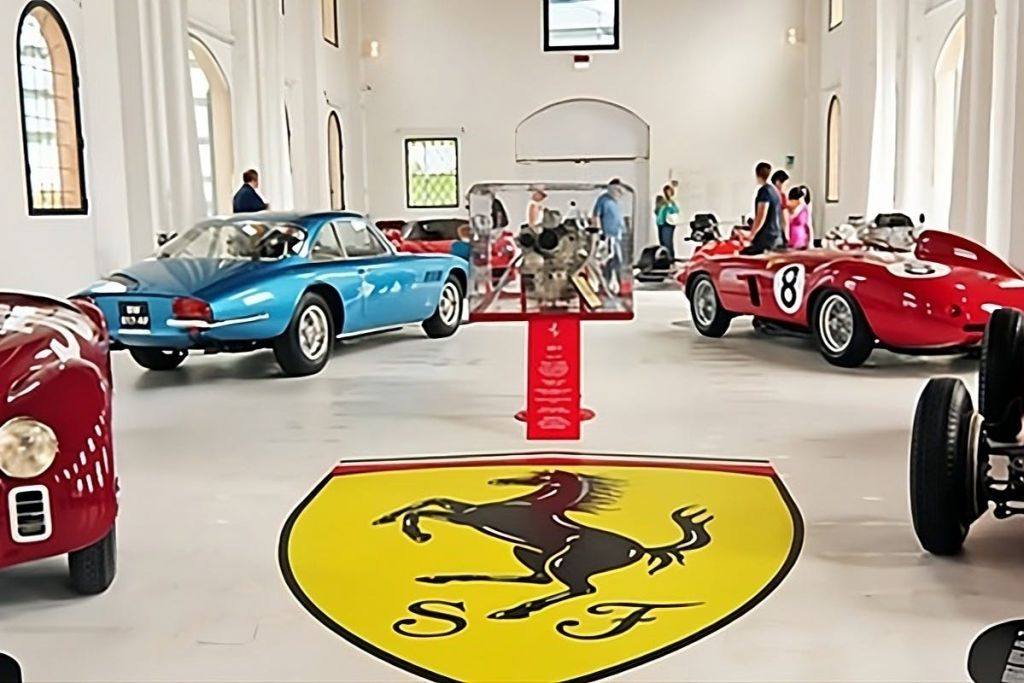 Musei Lamborghini e Musei Ferrari: Biglietto d'ingresso combinato