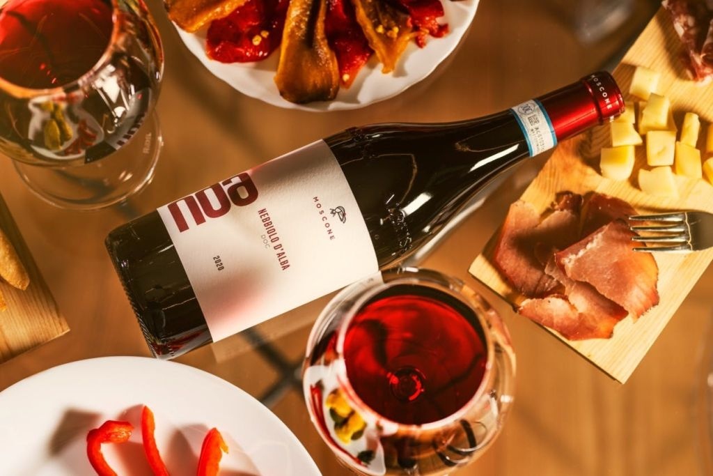 Cantina Moscone: Visita a la Bodega y Degustación