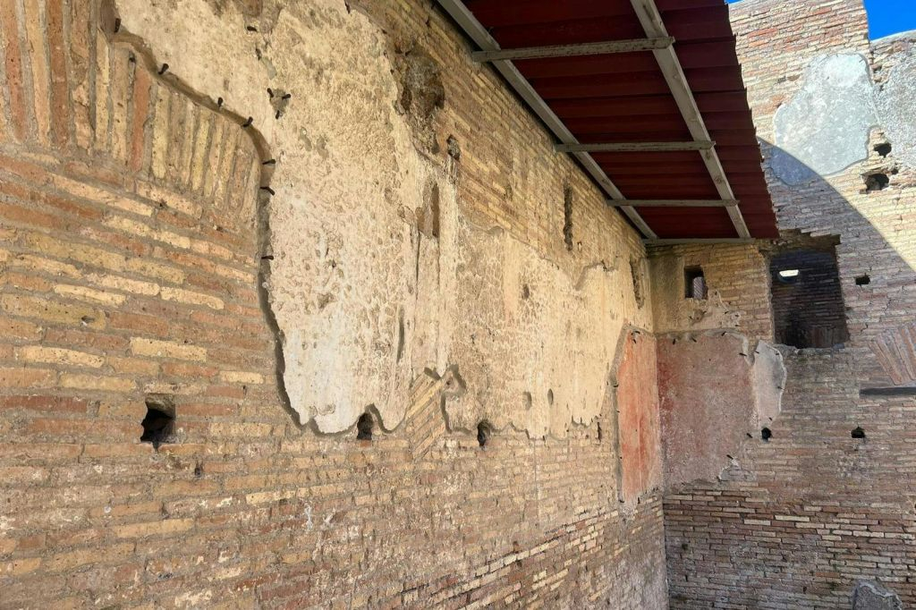 Ostia Antica: Guided Tour from Rome with Lunch