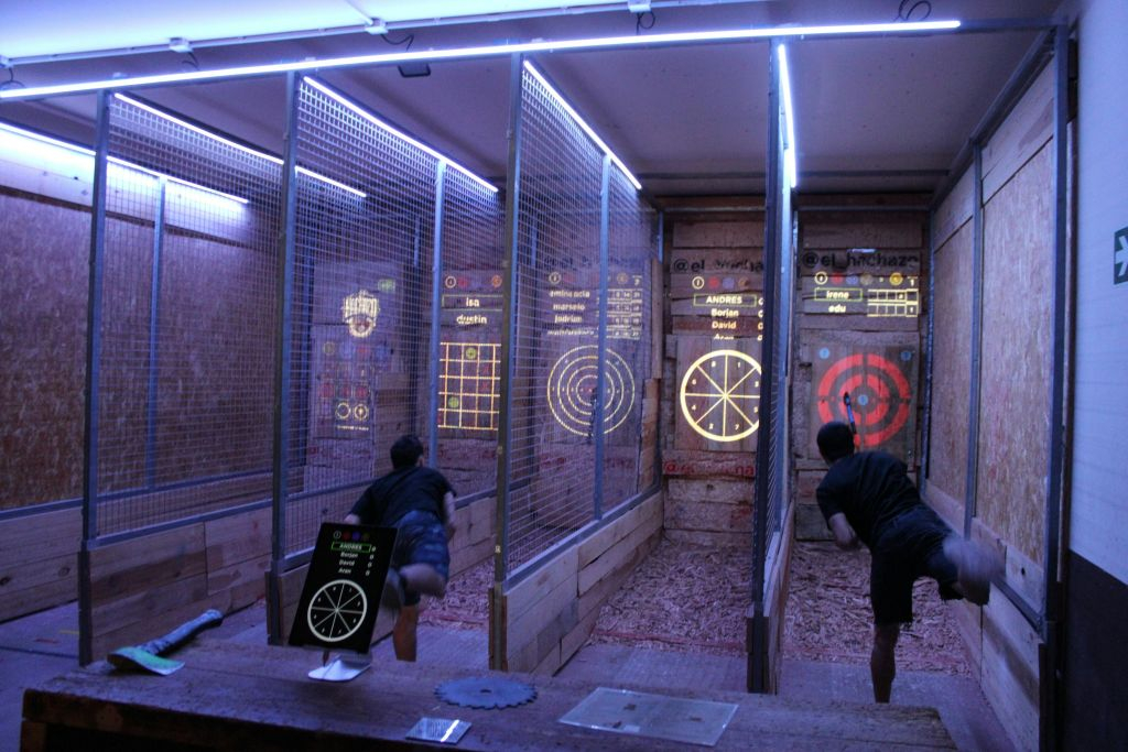 Axe Throwing: Classic 1-Hr Session