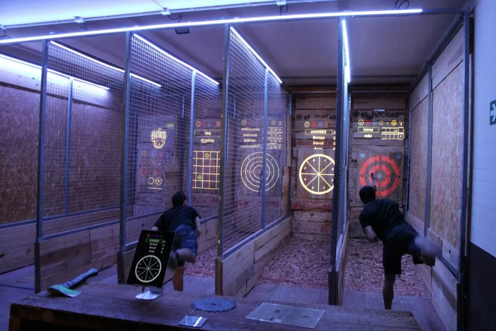 Axe Throwing: Classic 1-Hr Session