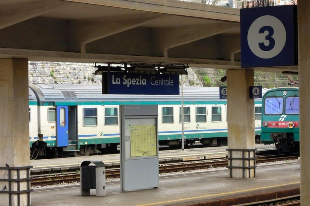 Cinque Terre Express: Treno per/da La Spezia e Riomaggiore