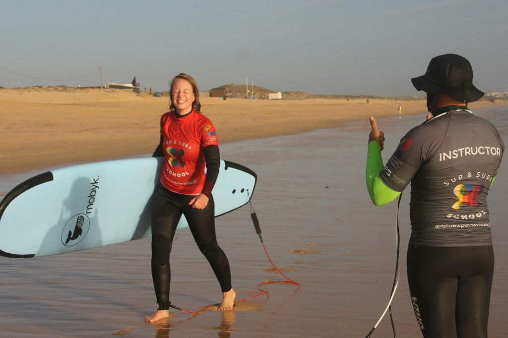 Private Surf Experience: 1 to 4 People Session