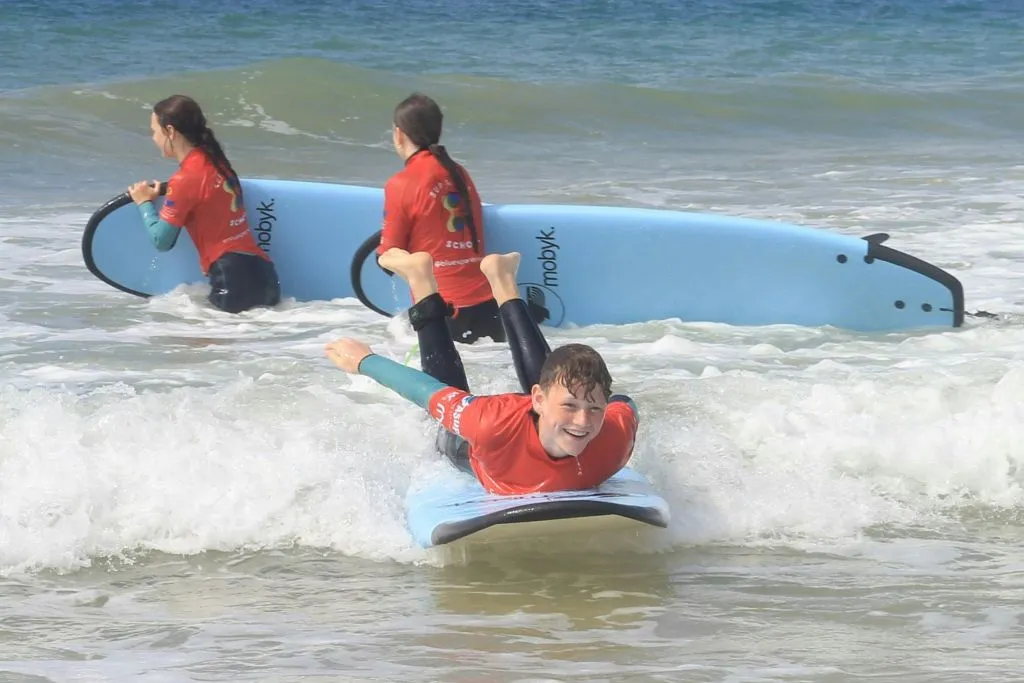 Private Surf Experience: 1 to 4 People Session