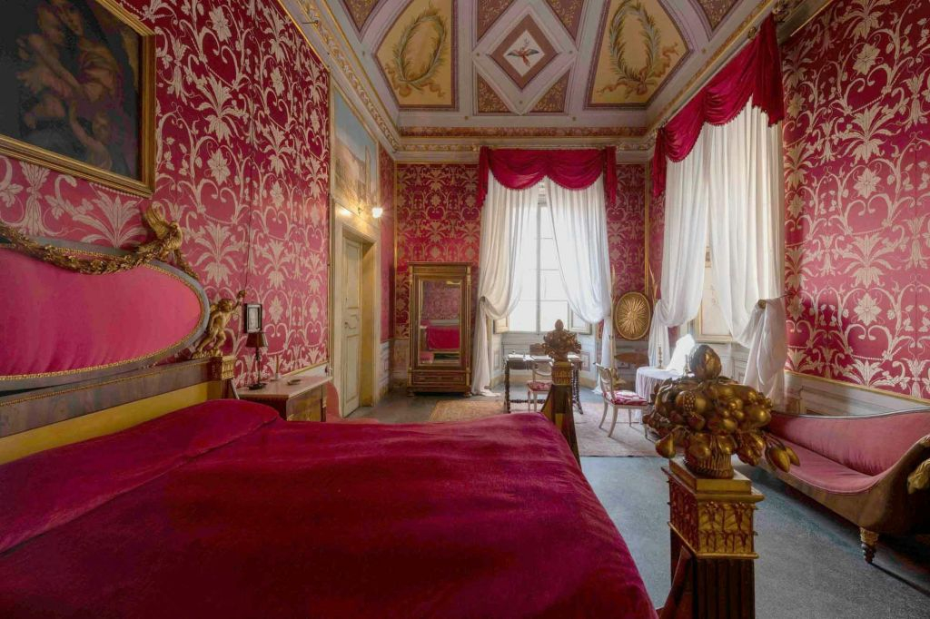 Palazzo Chigi Zondadari : Entrée + Visite guidée + Concert d'opéra