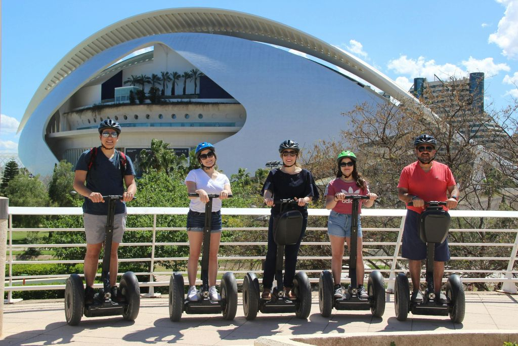Valencia: Guided Segway Tour