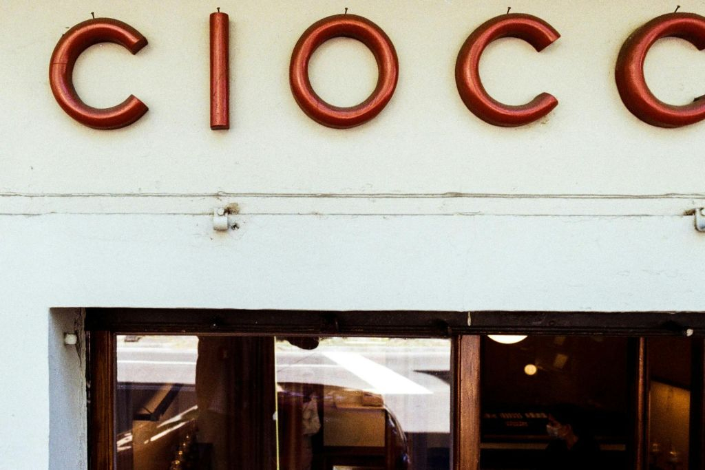 Turin: Guided Chocolate Factory Tour + Tasting