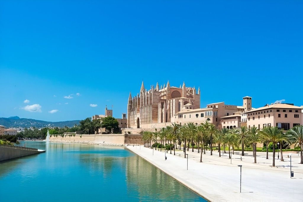 Palma de Mallorca: Passeio particular a pé pelas atrações imperdíveis