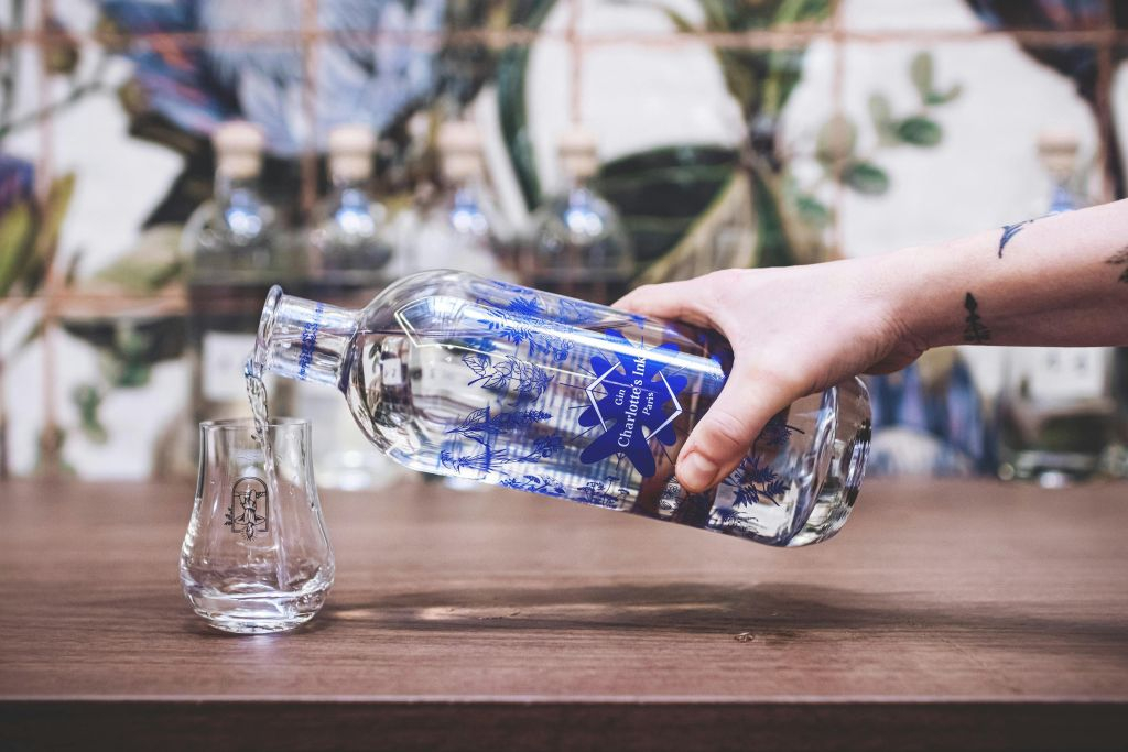 Distillery: Guided Tour & Tasting