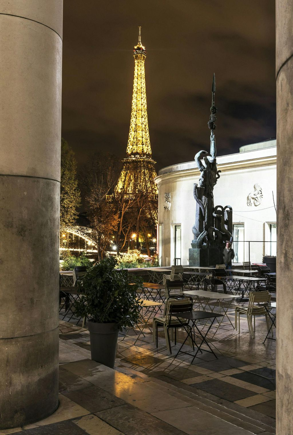 Museum of Modern Art Paris: L'Age Atomique