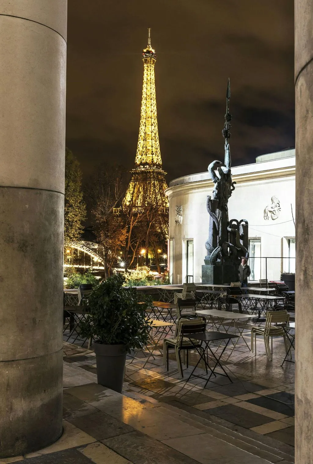 Museum of Modern Art Paris: L'Age Atomique