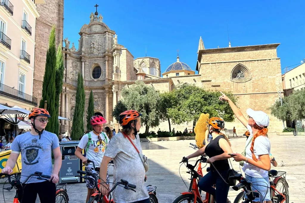 Valencia: Small-Group Guided E-bike Tour