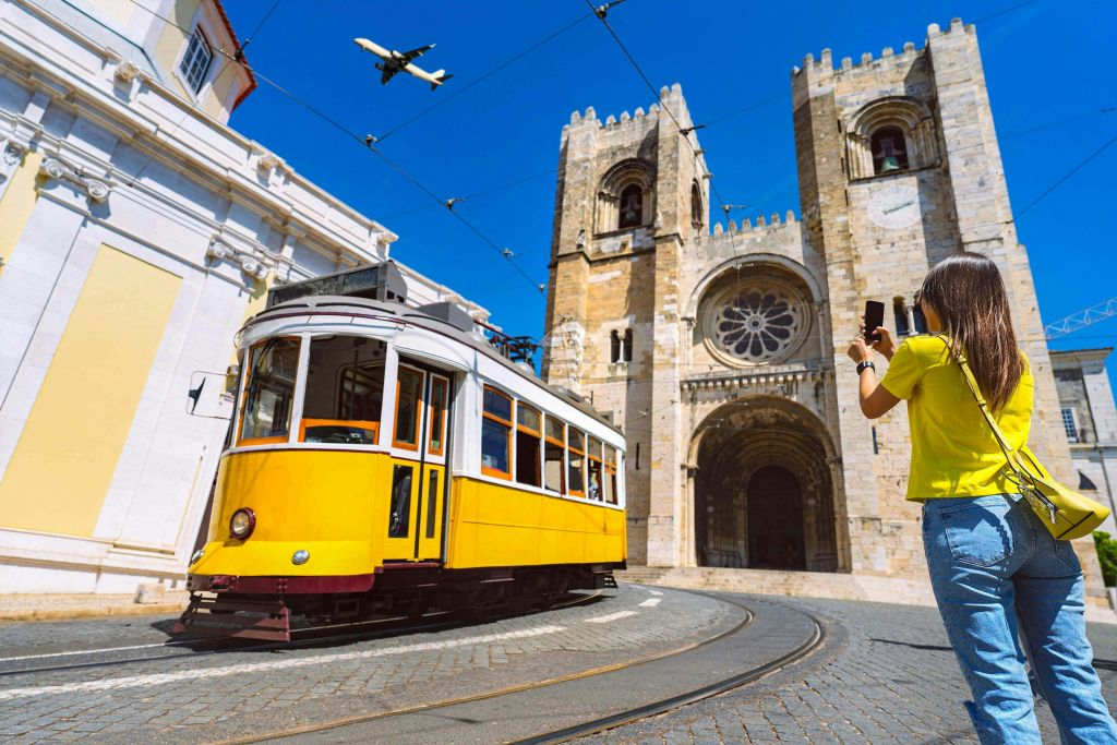 Lisbon: Self-Guided Audio Tour