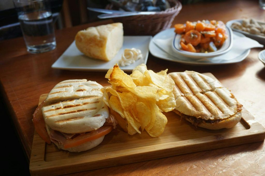 Seville: Small-Group Guided Food Tour