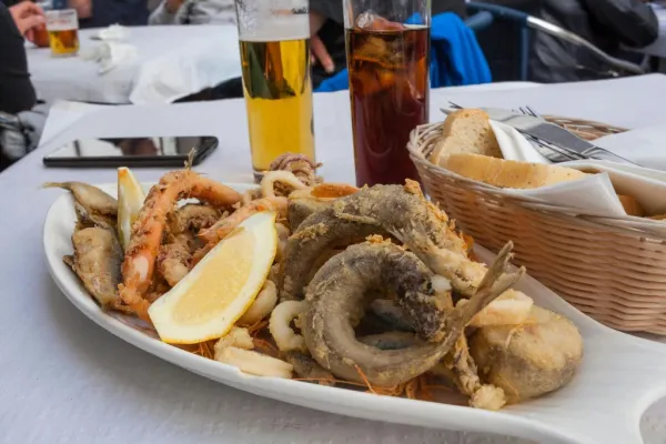 Sevilha: Tour gastronômico com bebidas