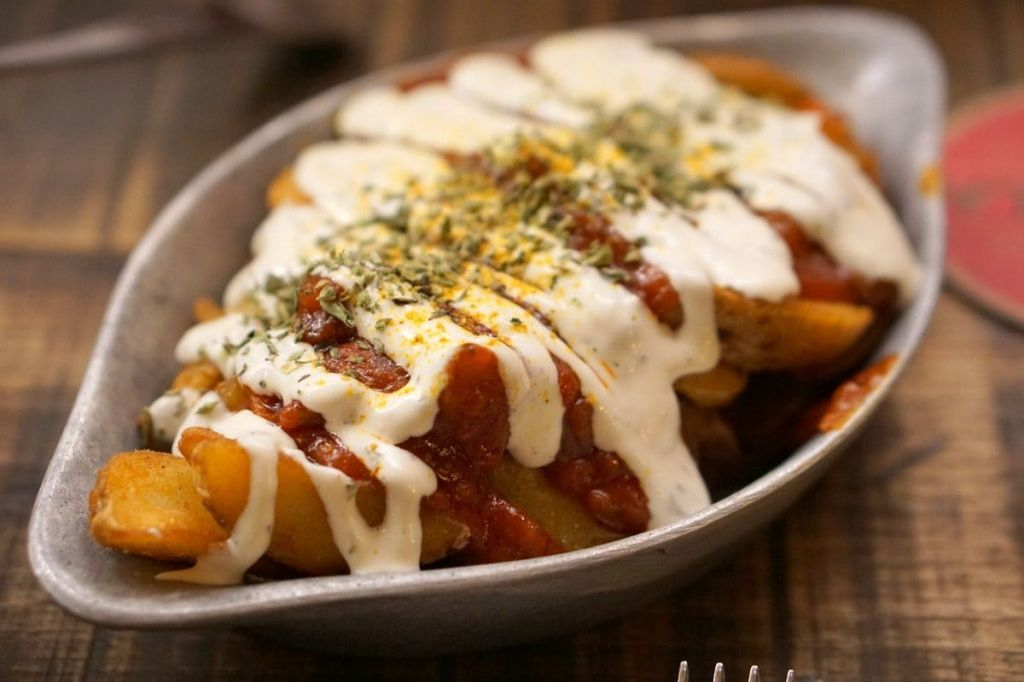 Seville: Guided Food Tour + Flamenco Show