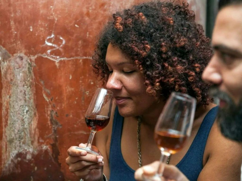 Seville: Guided Food Tour + Flamenco Show