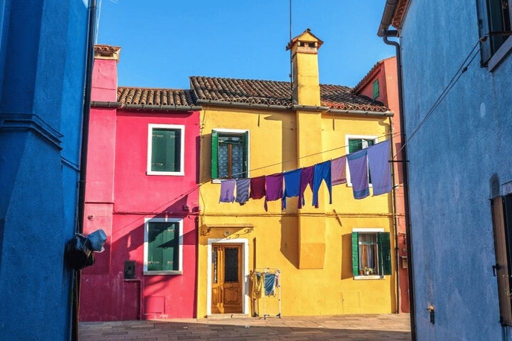 Murano & Burano: Guided Boat Tour