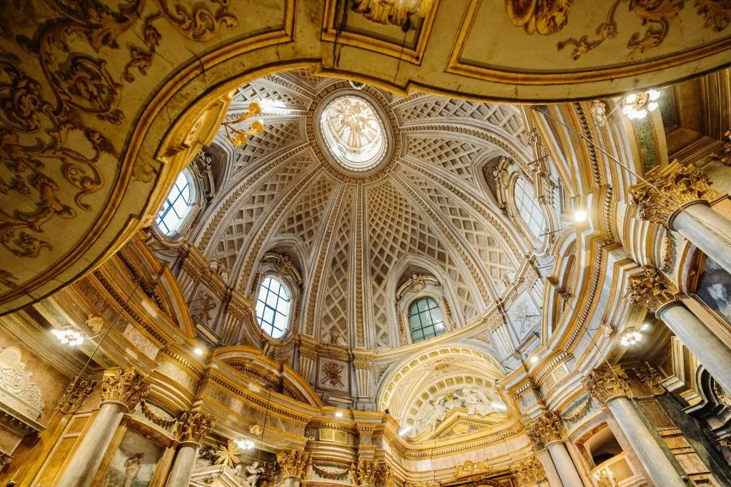 Rome: Guided Underground Tour with Catacombs & Bone Crypt Entry