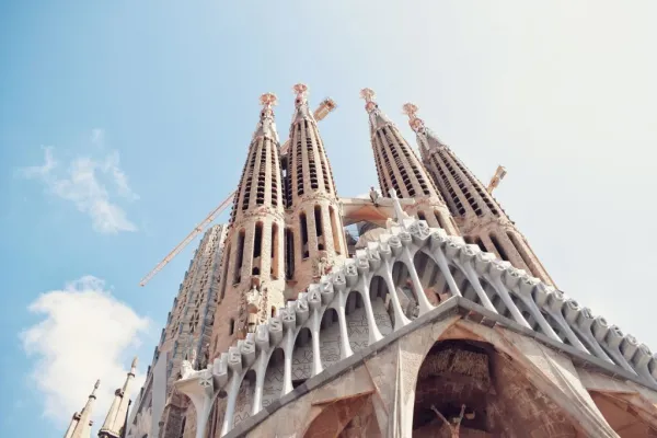 Sagrada Familia: Visita Guiada + Acceso a las Torres