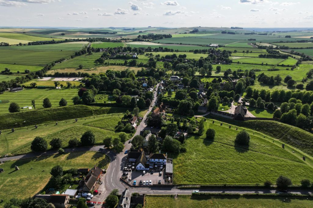 Cotswolds & Oxford: Guided Day Tour from London + Country Pub Lunch