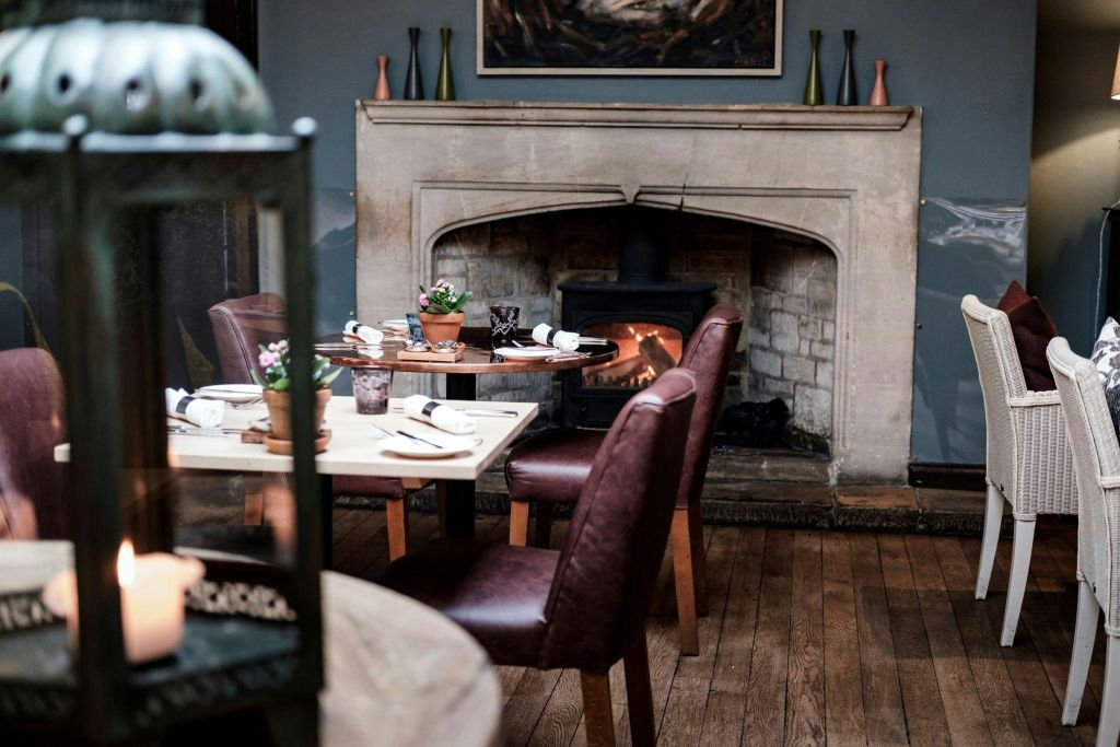 Cotswolds & Oxford: Guided Day Tour from London + Country Pub Lunch