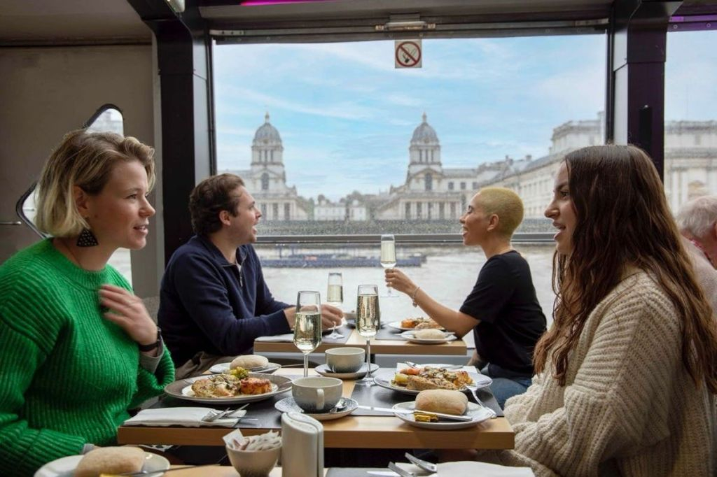 London: River Thames Lunch Cruise