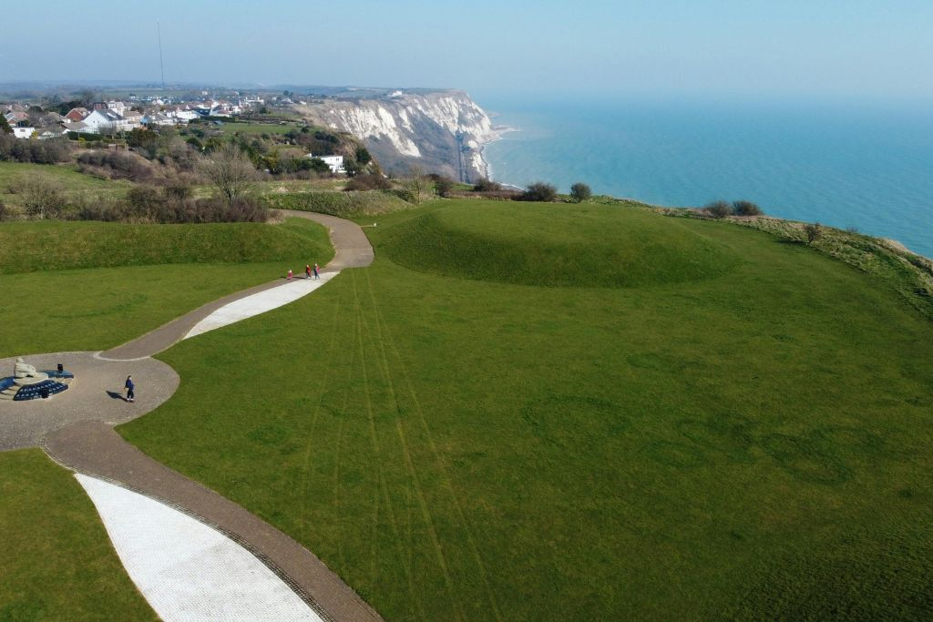 Kent: Guided Wine-Tasting Tour from London