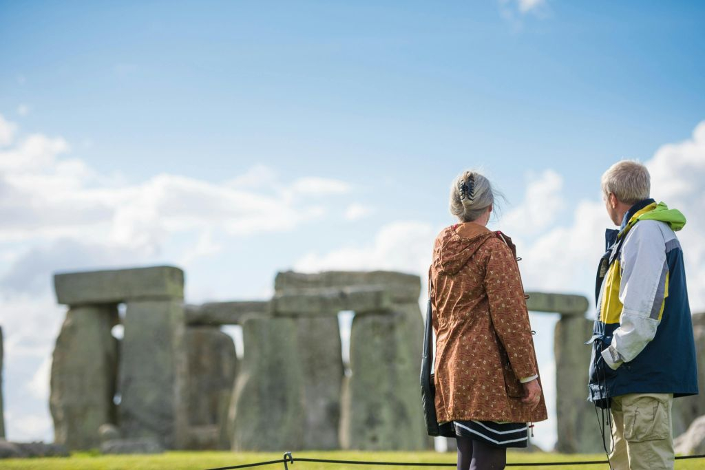 Stonehenge, Bath, Lacock e Avebury: Tour guidato di un giorno da Londra