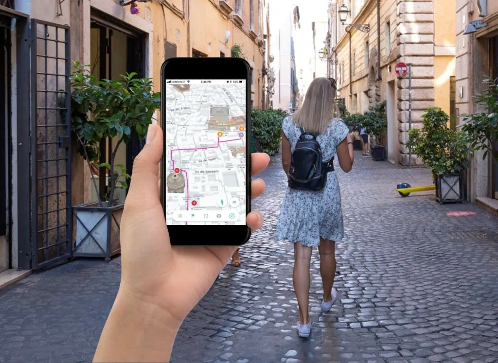 Rome Ciampino Airport Roundtrip + Colosseum + Vatican Museums + Rome Audio Guide