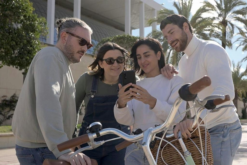 Valencia: Audio-Guided Bike Tour