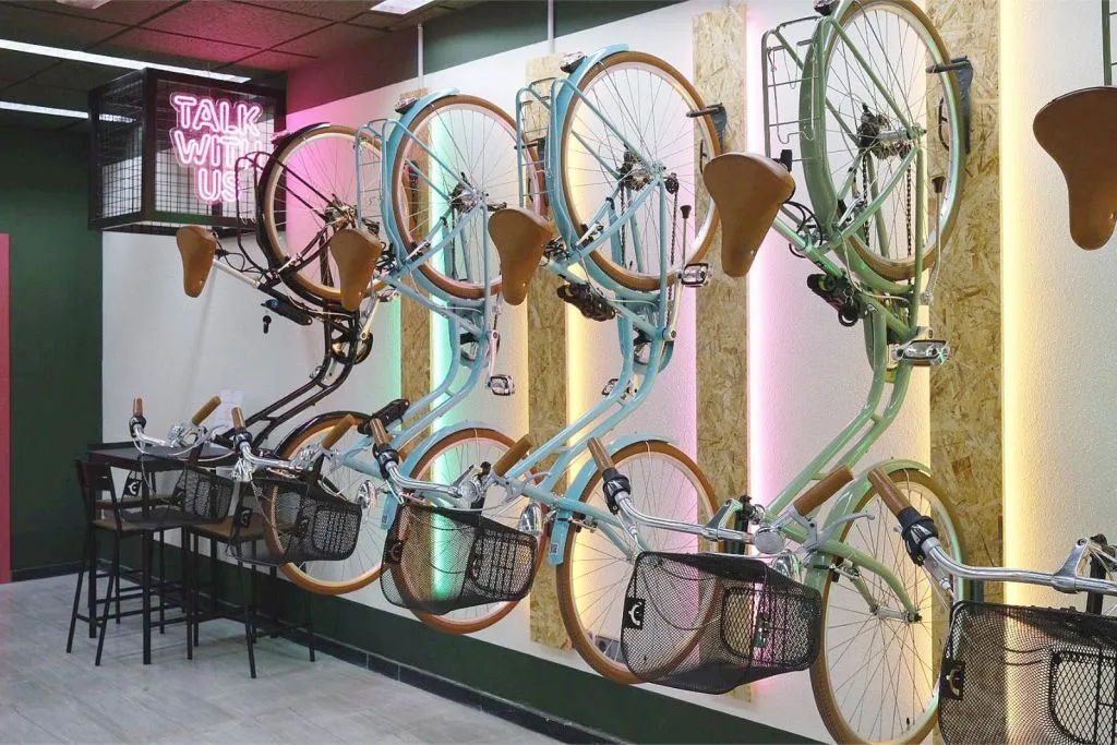 Valencia: Audio-Guided Bike Tour