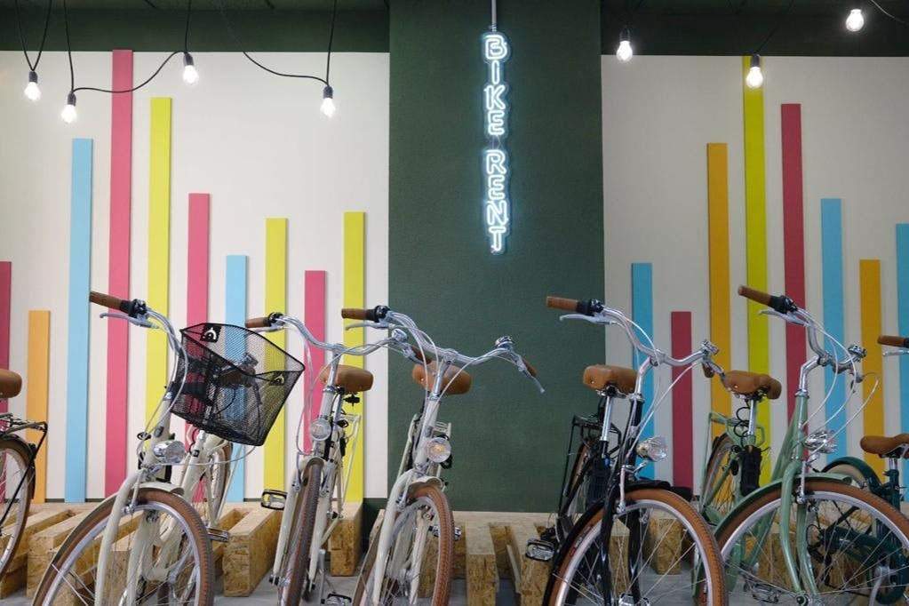 Valencia: Audio-Guided Bike Tour