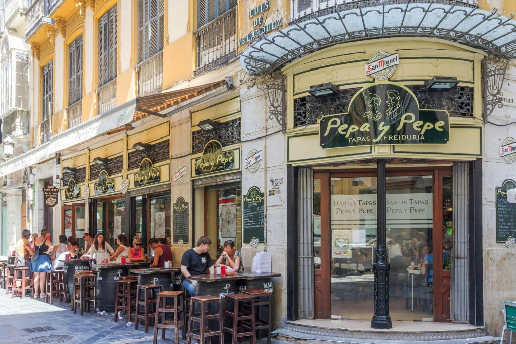 Málaga: Recorrido gastronómico guiado + Bebidas