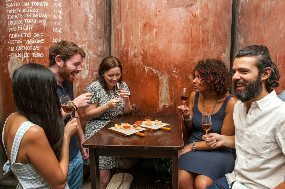Seville: Tapas, Taverns and History Guided Tour