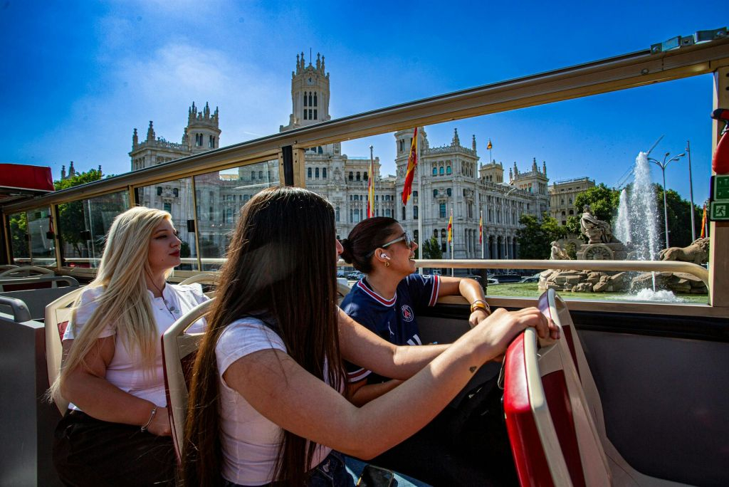 Big Bus Madrid: Hop-on Hop-off Sightseeing Tour
