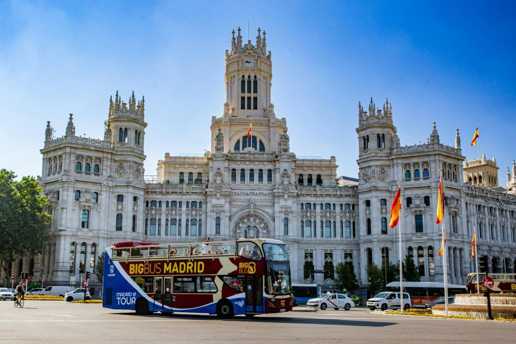 Big Bus Madrid: Hop-on Hop-off Sightseeing Tour