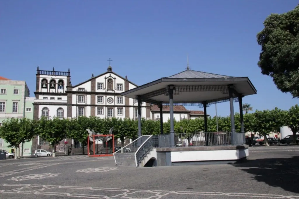 Ponta Delgada: Half-Day City Tour