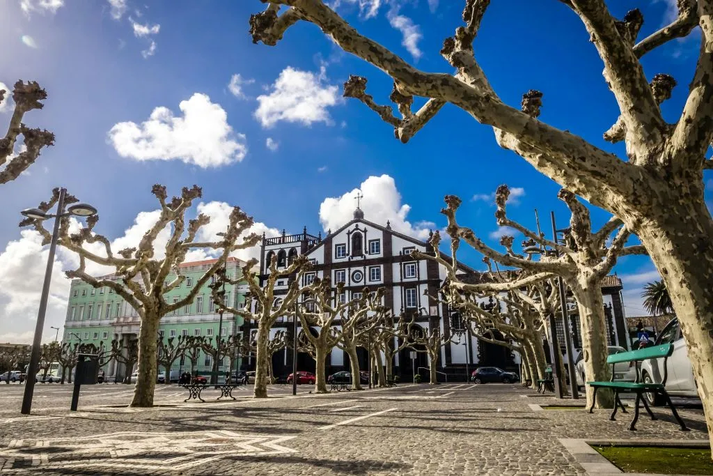 Ponta Delgada: Half-Day City Tour