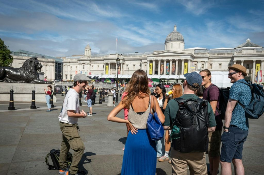 See 40+ London Sights: Fun Local Guide