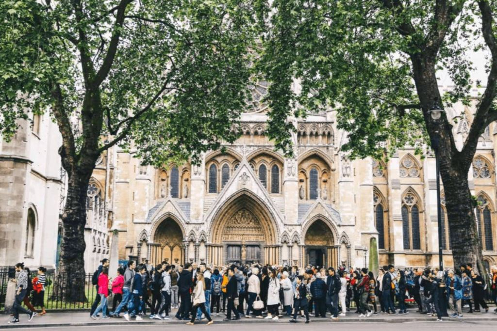 See 40+ London Sights: Fun Local Guide