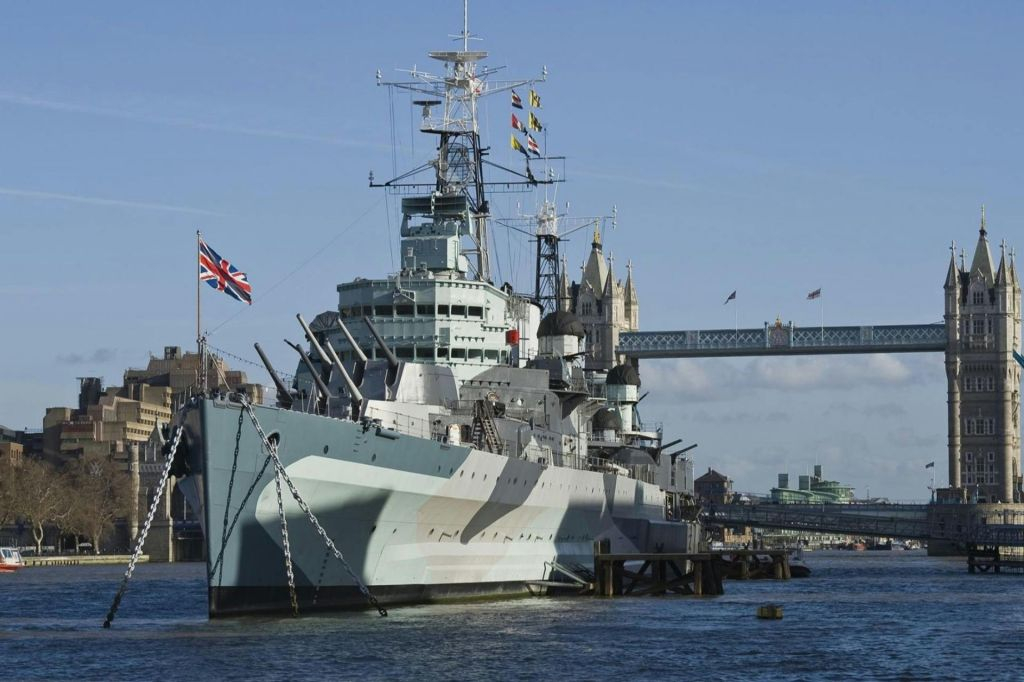 See 40+ London Sights: Fun Local Guide