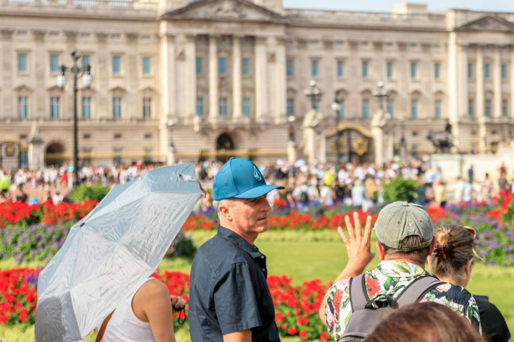 London: Palaces & Parliament Private Walking Tour
