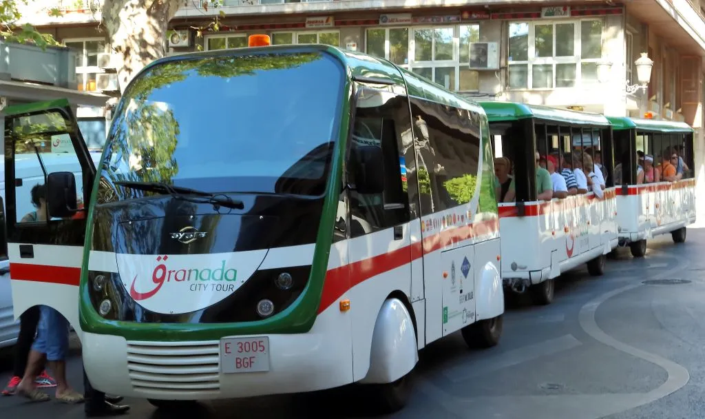 Tren turístico Granada
