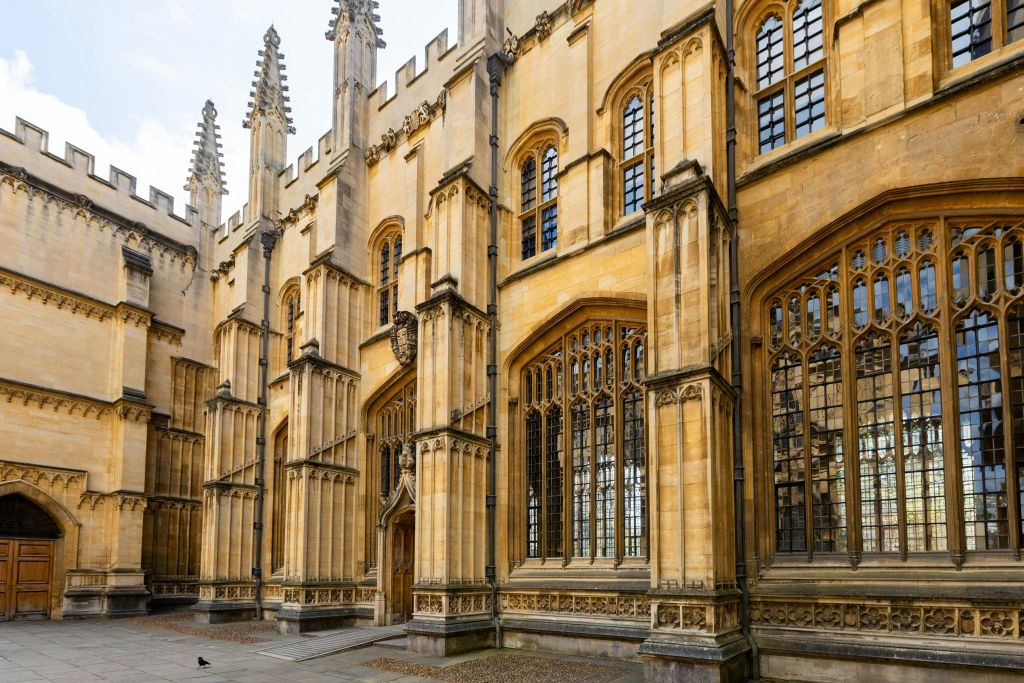Oxford: On-Screen Guided Walking Tour